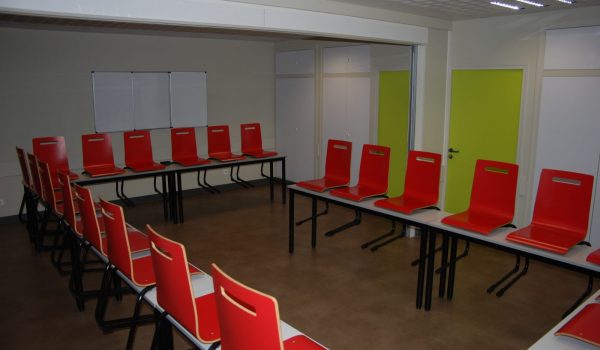 Salle pédagogique Buthiers modulable de 10 à 80 personnes