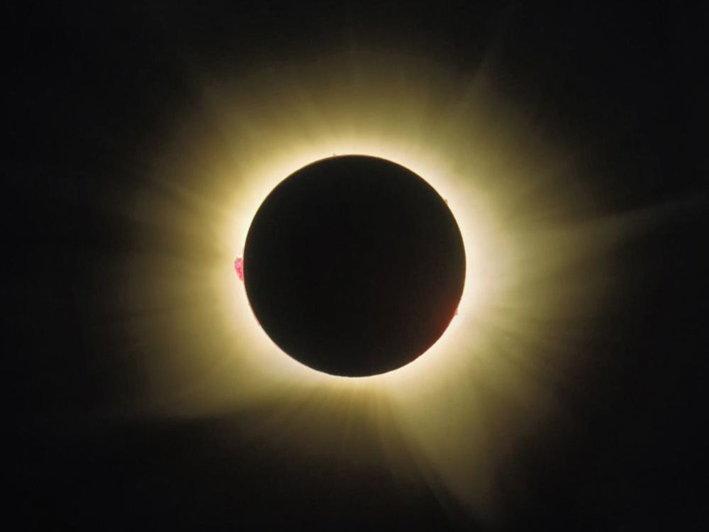 SOLUNE-2026_Eclipse-totale_Couronne