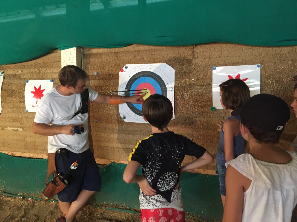 CLUB Buthiers multisports 9